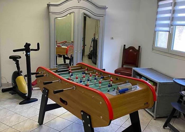 -chez Mado- * Saint-Julien-lès-Metz